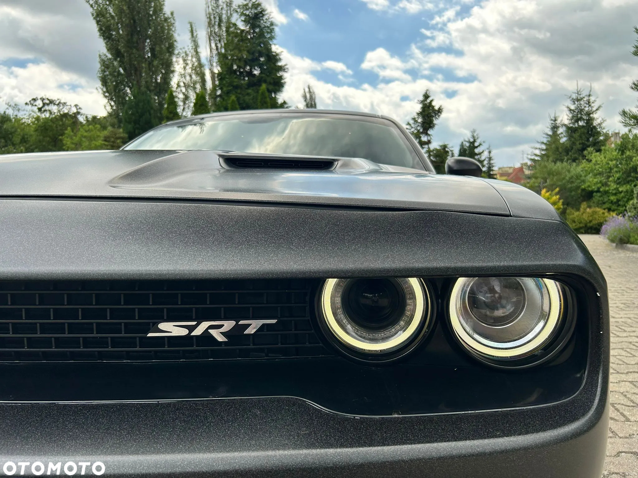 Dodge Challenger - 4