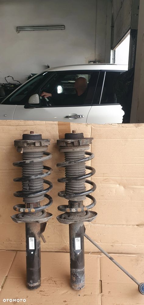 Amortyzator mcperson lewy prawy przód przedni VW Passat B6 2.0 TDI 3C0413031BB - 1