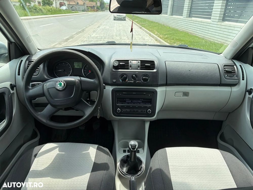 Skoda Fabia 1.2 HTP Ambiente - 7