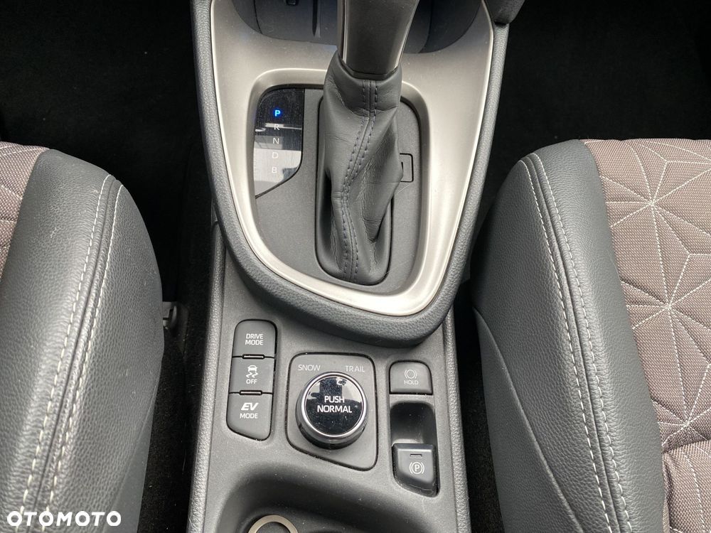 Toyota Yaris Cross - 27