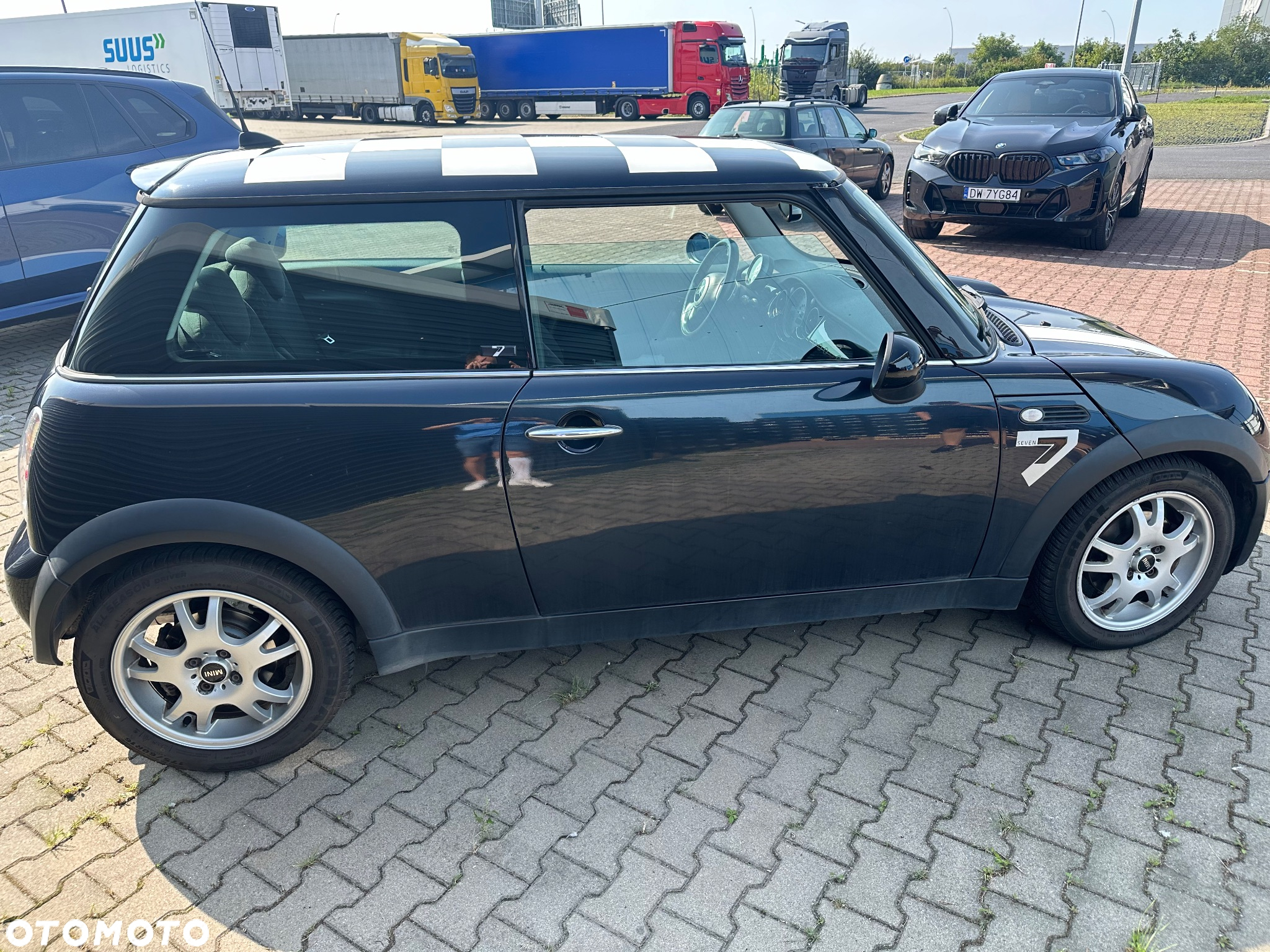 MINI Cooper Seven - 5