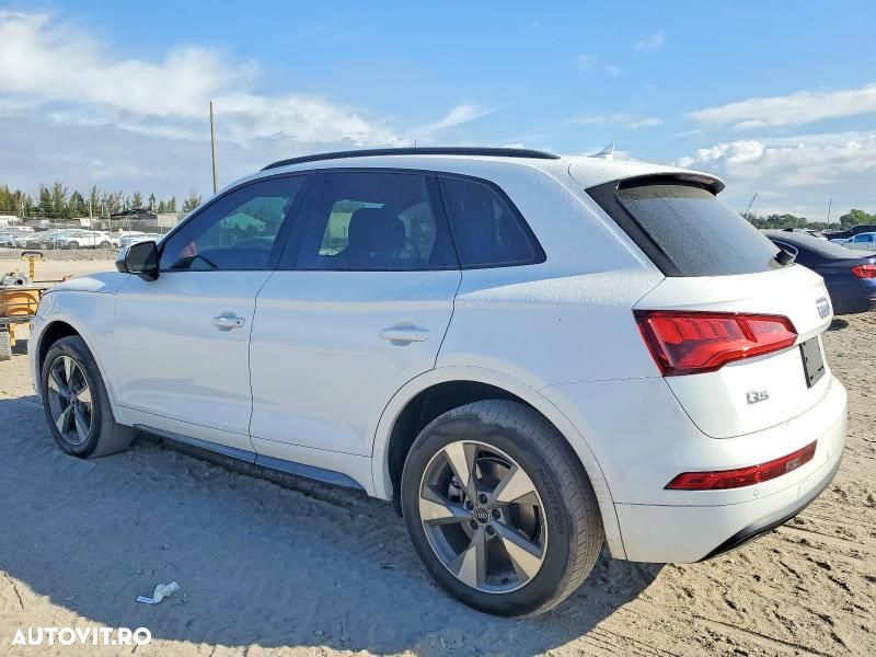 Audi Q5 2.0 TFSI S tronic Design - 3