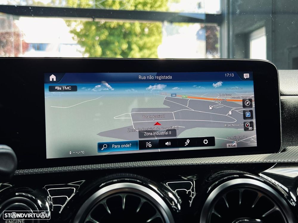 Mercedes-Benz A 250 - 25