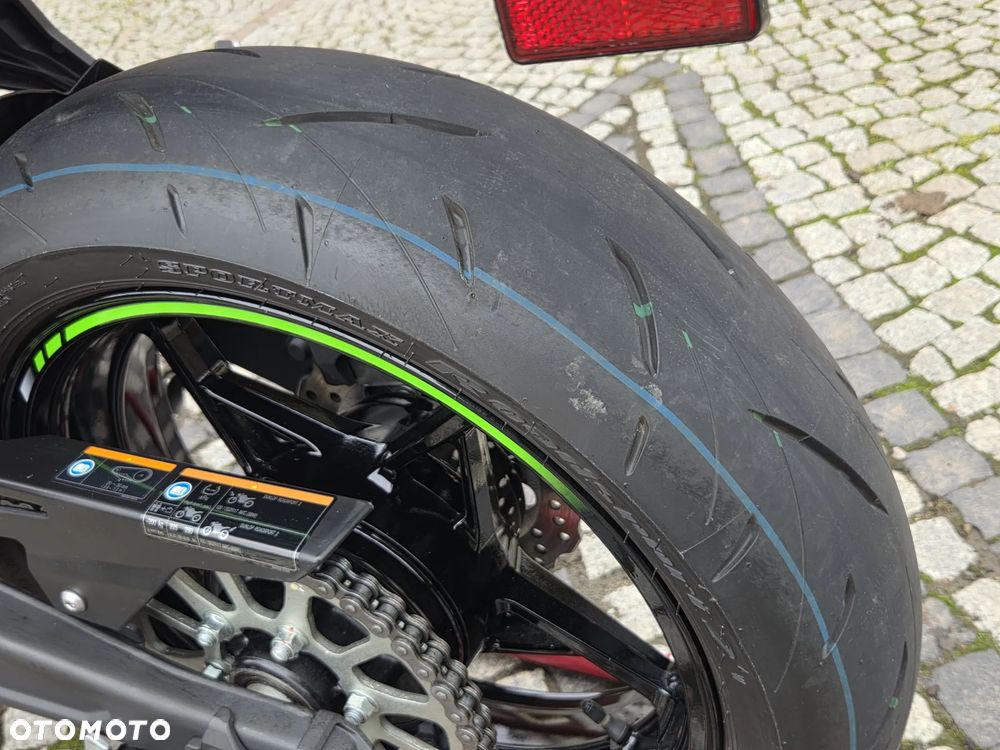 Kawasaki Ninja - 14