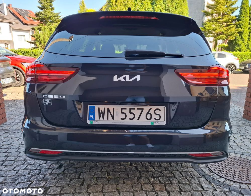 Kia Ceed 1.5 T-GDI M - 8