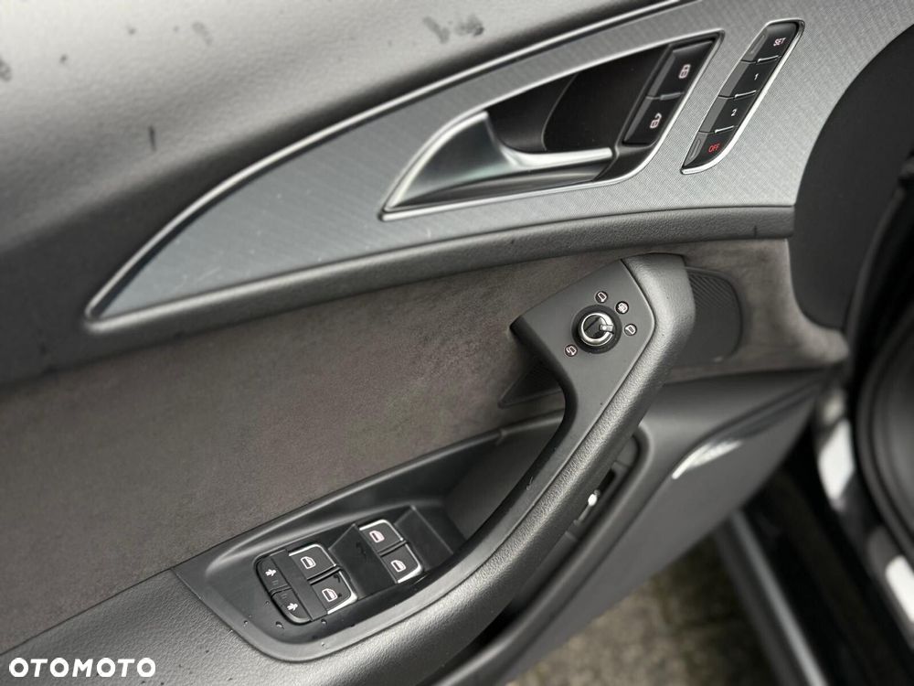 Audi A6 Allroad - 14