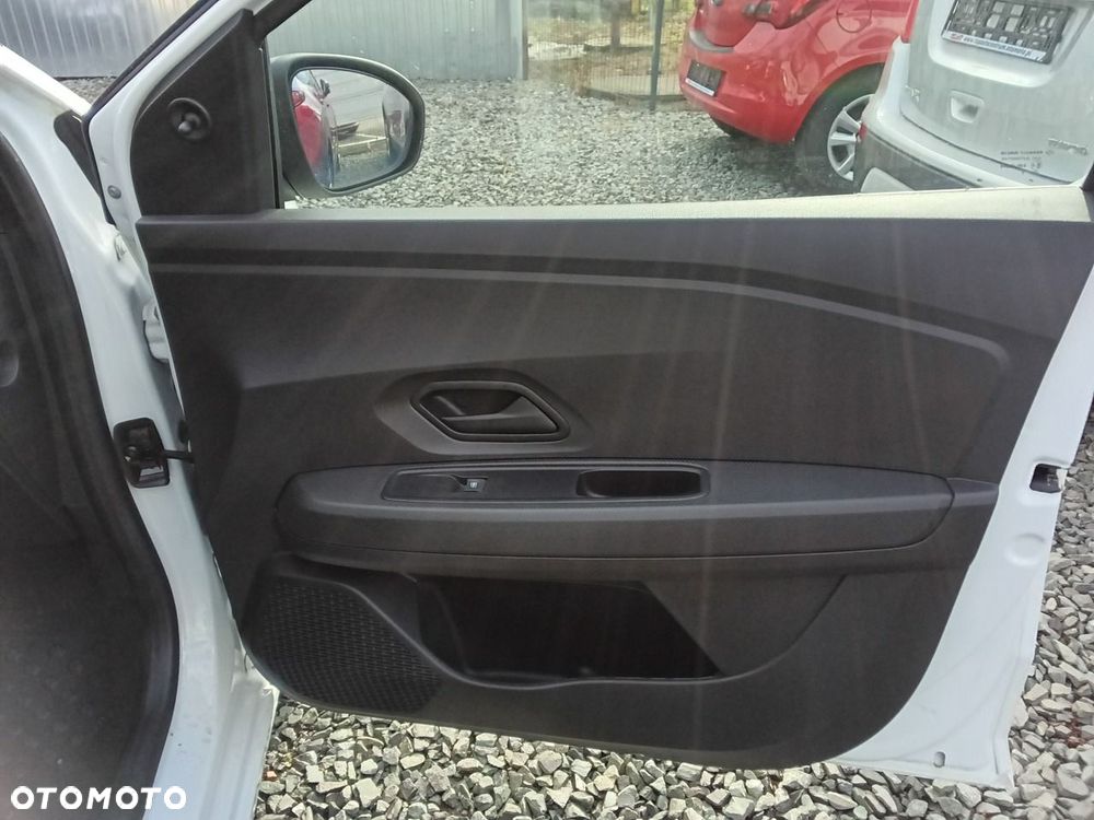 Dacia Sandero - 22