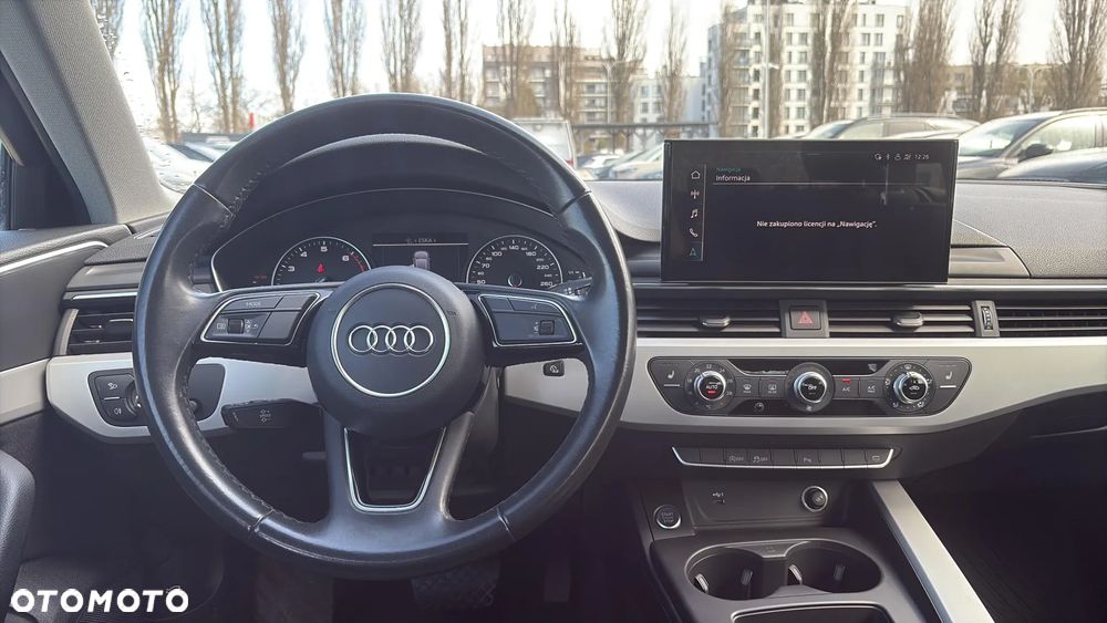 Audi A4 Avant 35 TFSI mHEV S tronic - 13