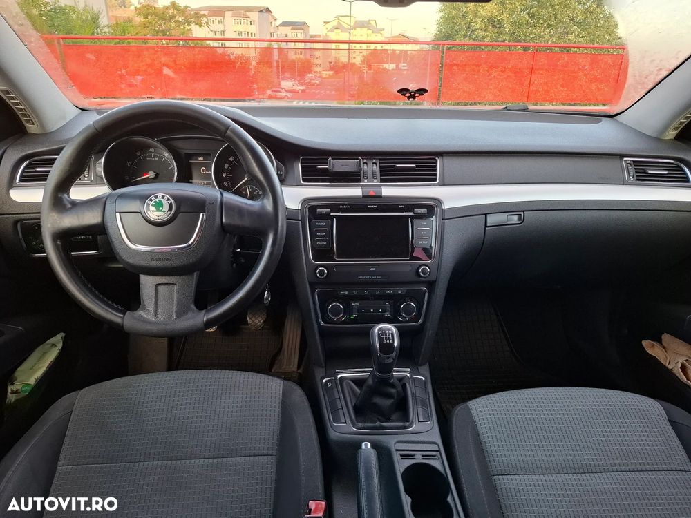 Skoda Superb 1.4 TSI Active - 5