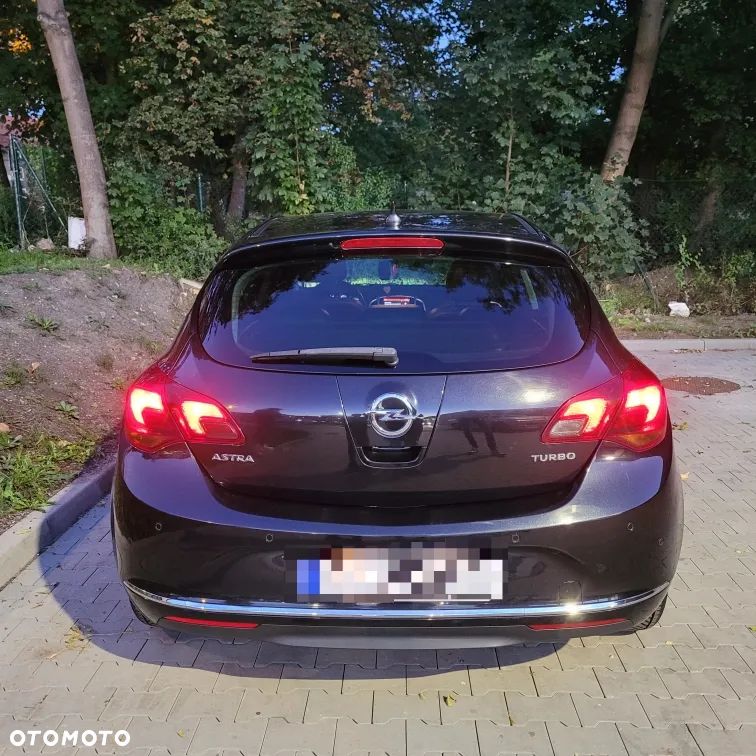 Opel Astra - 2