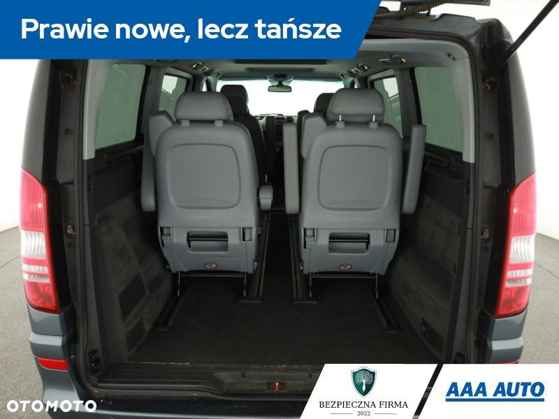 Mercedes-Benz Viano - 13