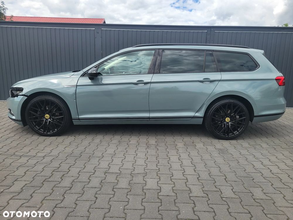 Volkswagen Passat 2.0 TDI SCR 4Mot DSG Highline - 9