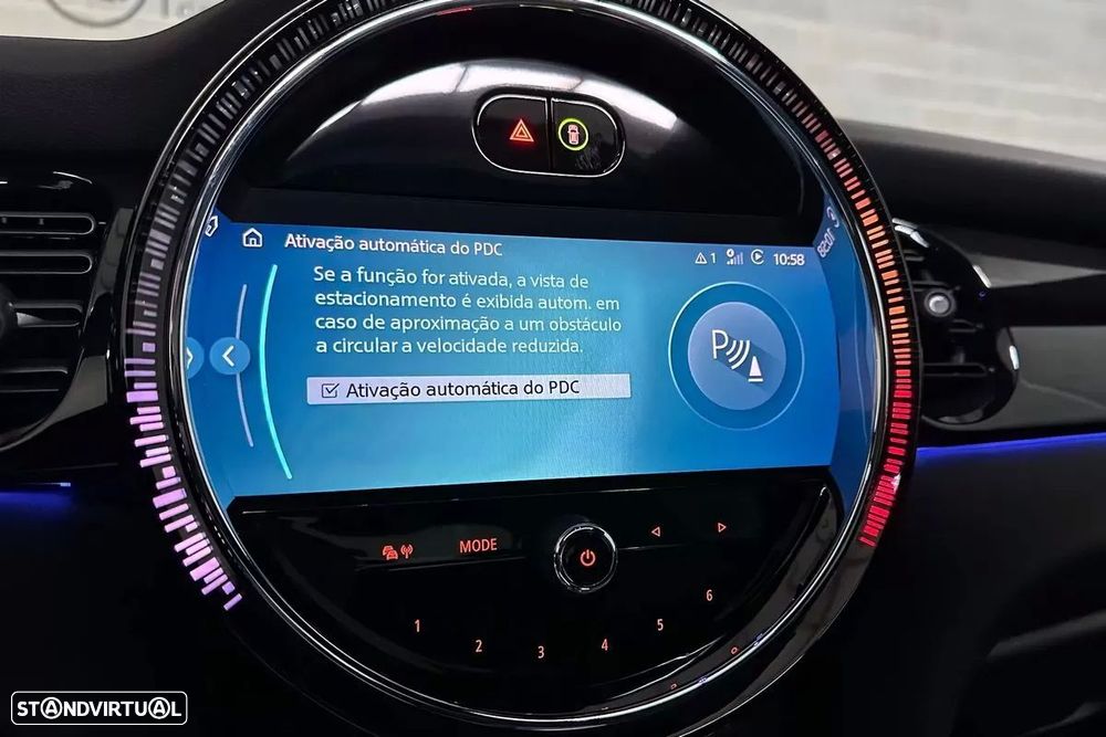 MINI 5 Portas Cooper S Premium JCW Auto - 28