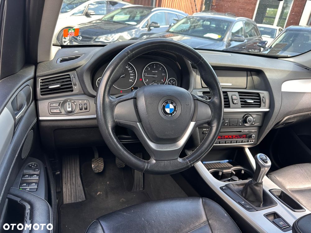 BMW X3 xDrive20d - 16
