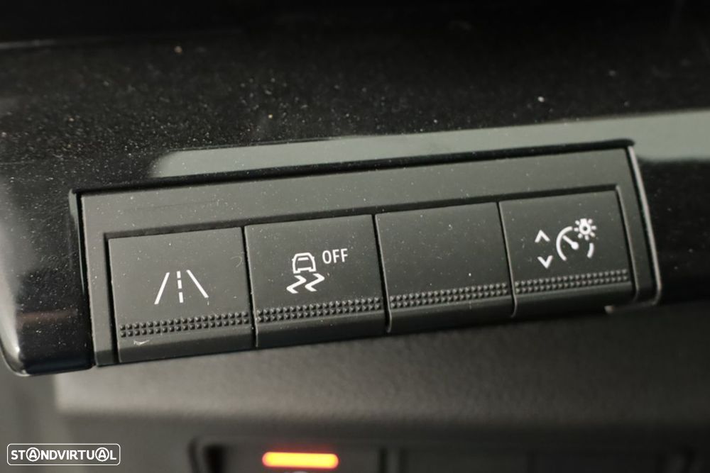 Renault Austral 1.2 E-Tech Techno Espirit - 19