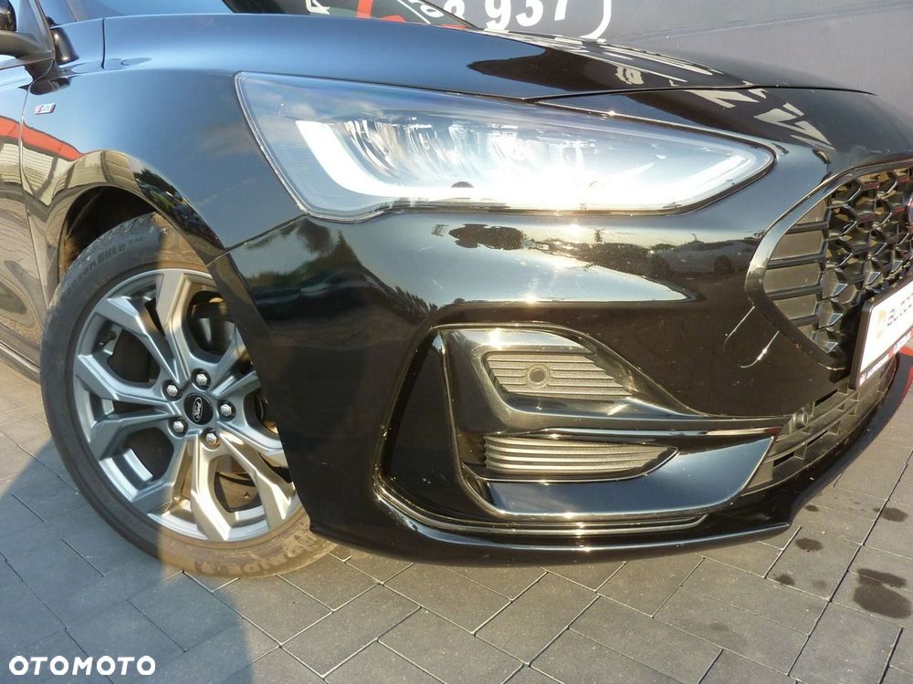 Ford Focus - 39