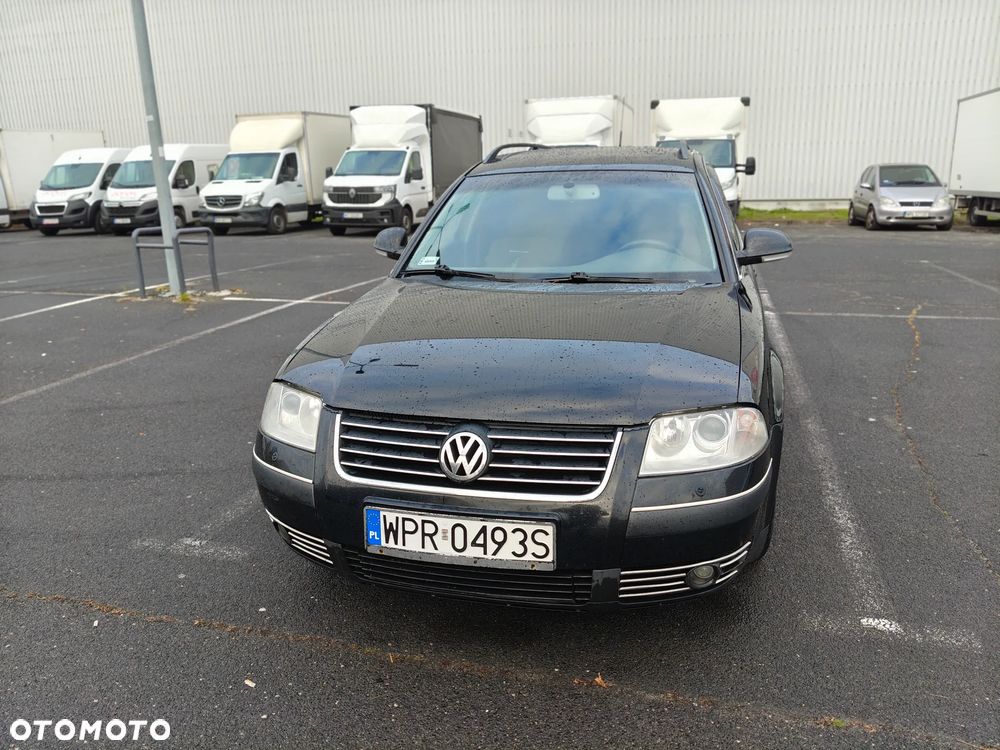 Volkswagen Passat - 2