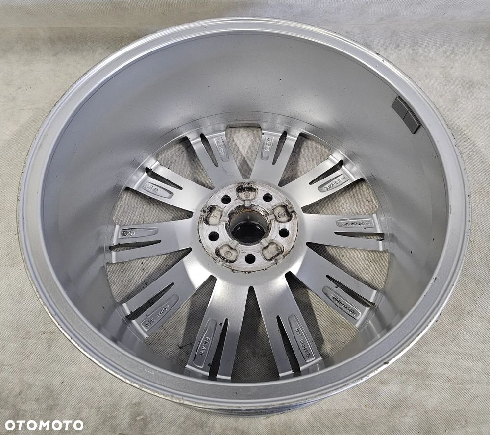 Felga 3G0601025BT VW PASSAT 8x19 ET44 - 4