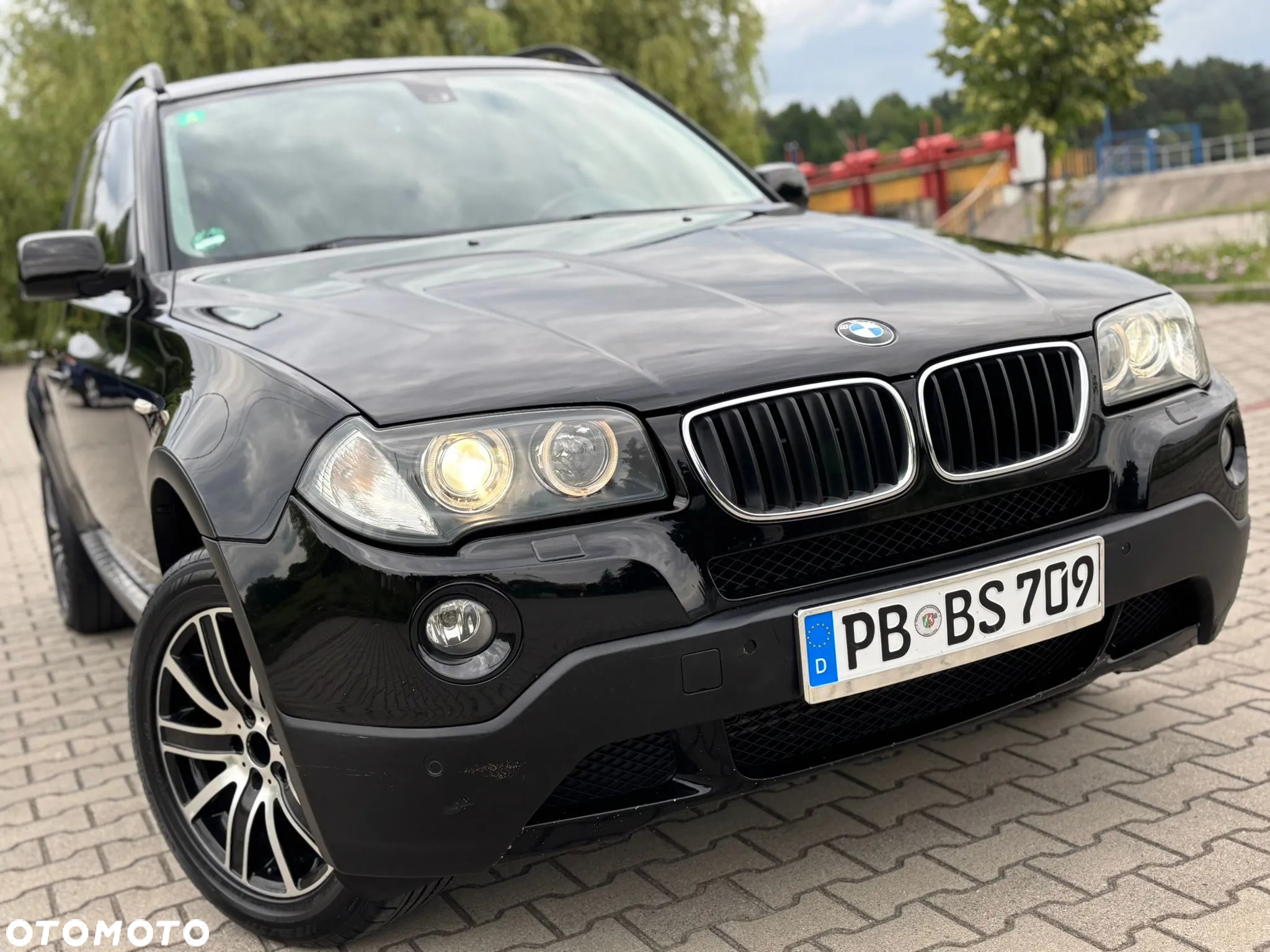 BMW X3 2.0d - 16