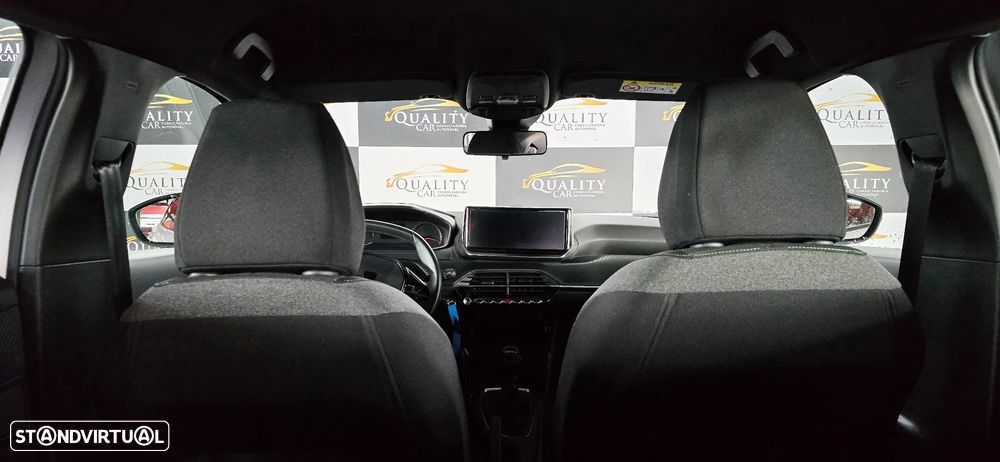 Peugeot 2008 1.2 PureTech Allure - 3