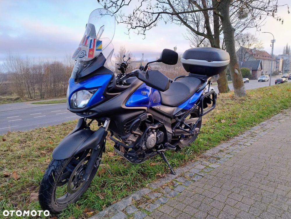 Suzuki V-STROM - 4