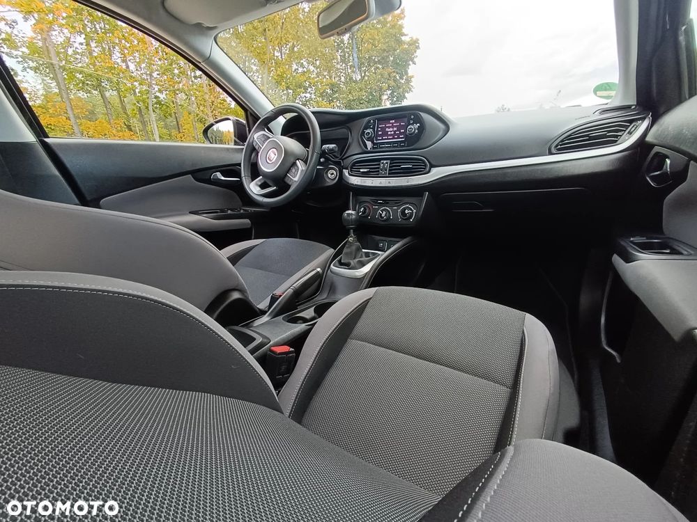 Fiat Tipo 1.6 MultiJet Easy - 16