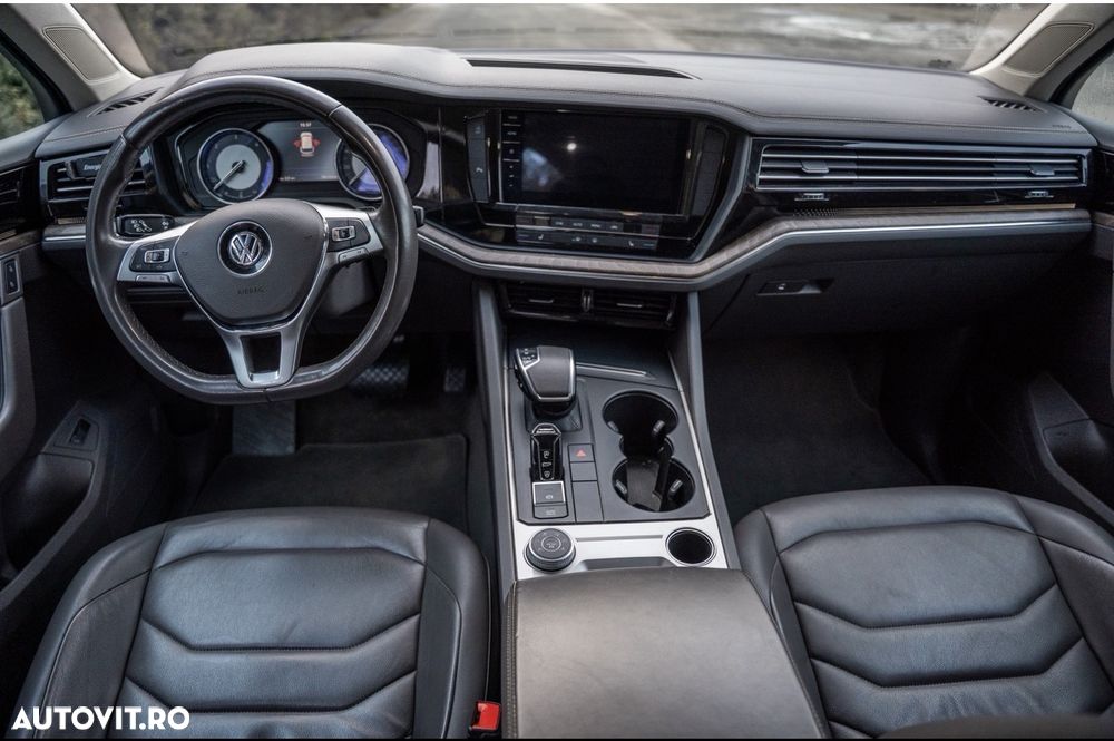 Volkswagen Touareg V6 TDI Style - 10