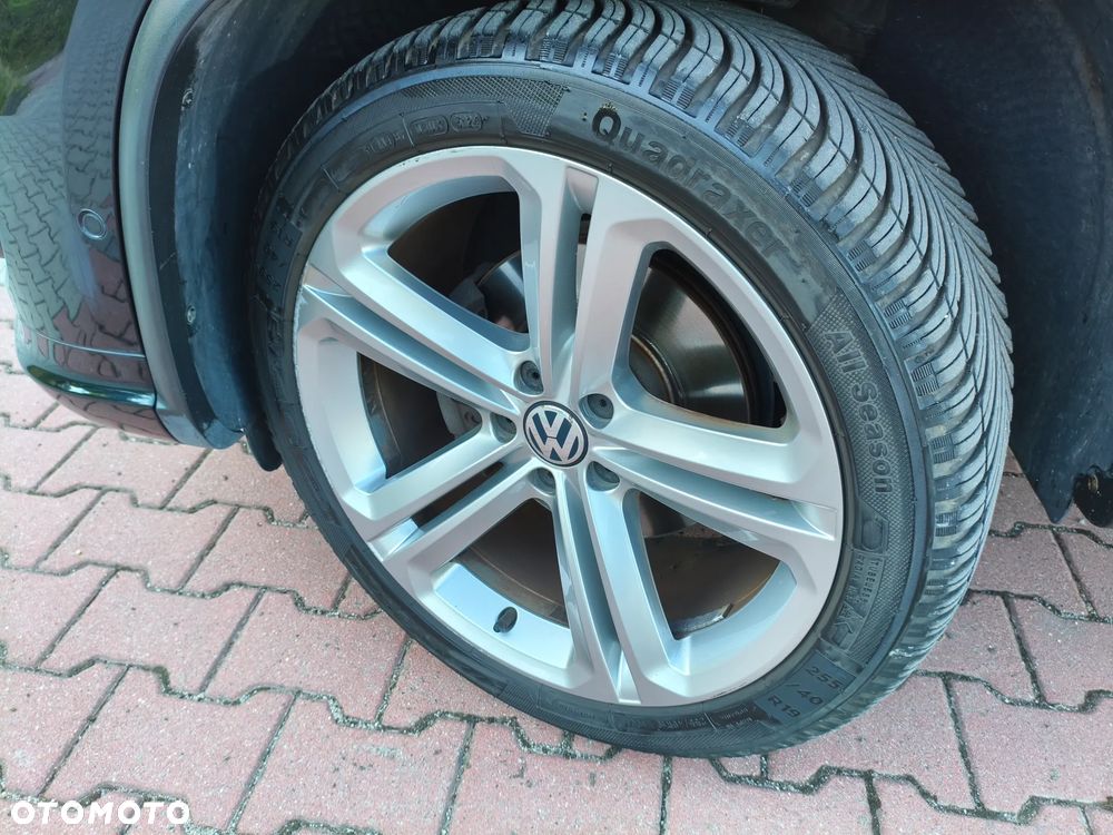 Volkswagen Tiguan 2.0 TDI 4Mot Perfectline R-Style DSG - 10