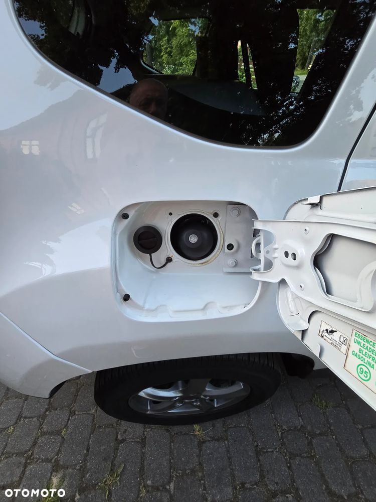 Dacia Duster 1.6 Ambiance Euro5 - 30