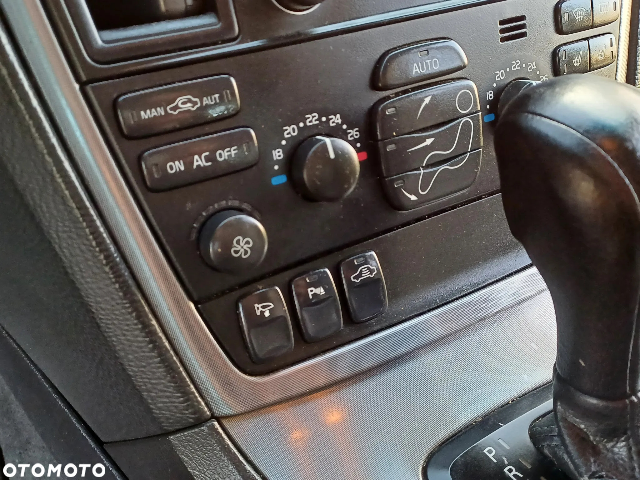 Volvo V70 D5 Summum - 31