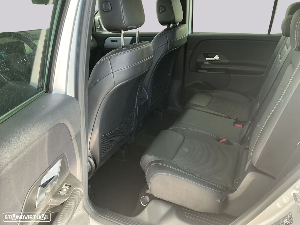 Mercedes-Benz GLB 200 - 10