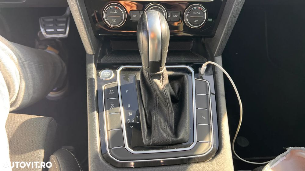 Volkswagen Passat Alltrack 2.0 TDI DSG 4Motion - 29