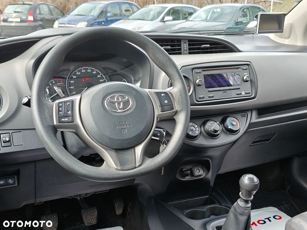 Toyota Yaris 1.5 Life - 15