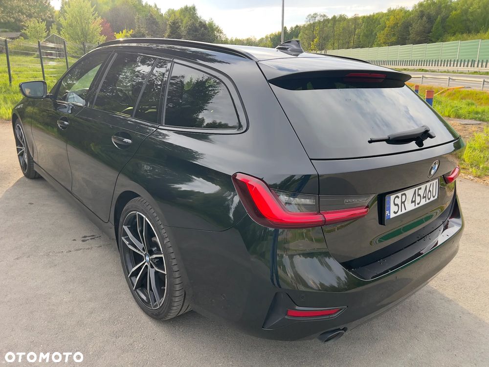 BMW Seria 3 330i Sport Line sport - 7