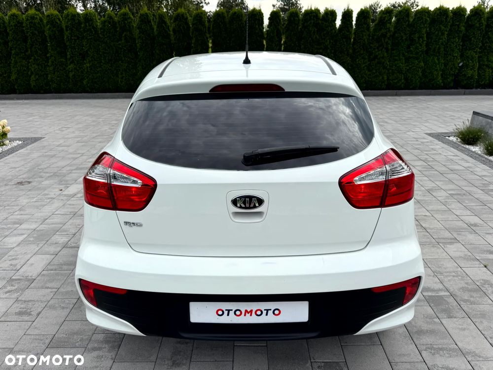 Kia Rio - 6