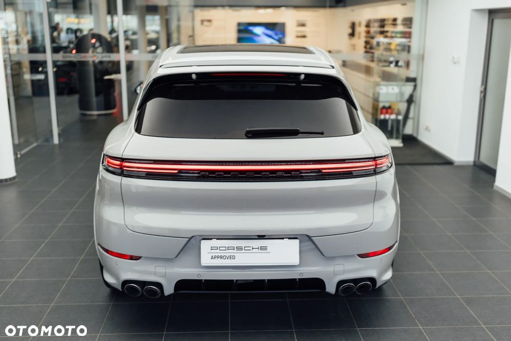 Porsche Cayenne S - 13