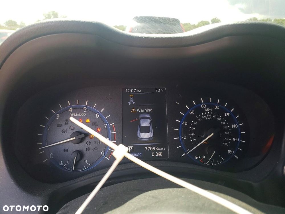 Infiniti Q60 Q60S 3.0t AWD Sport - 10