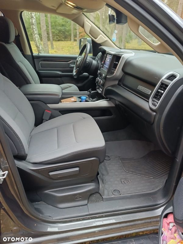 Dodge RAM 1500 5.7 4x4 - 11