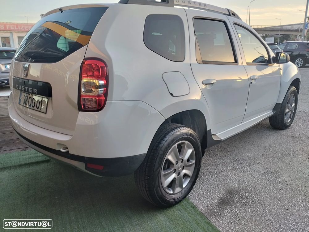 Dacia Duster 1.6 Tour Bi-Fuel - 5