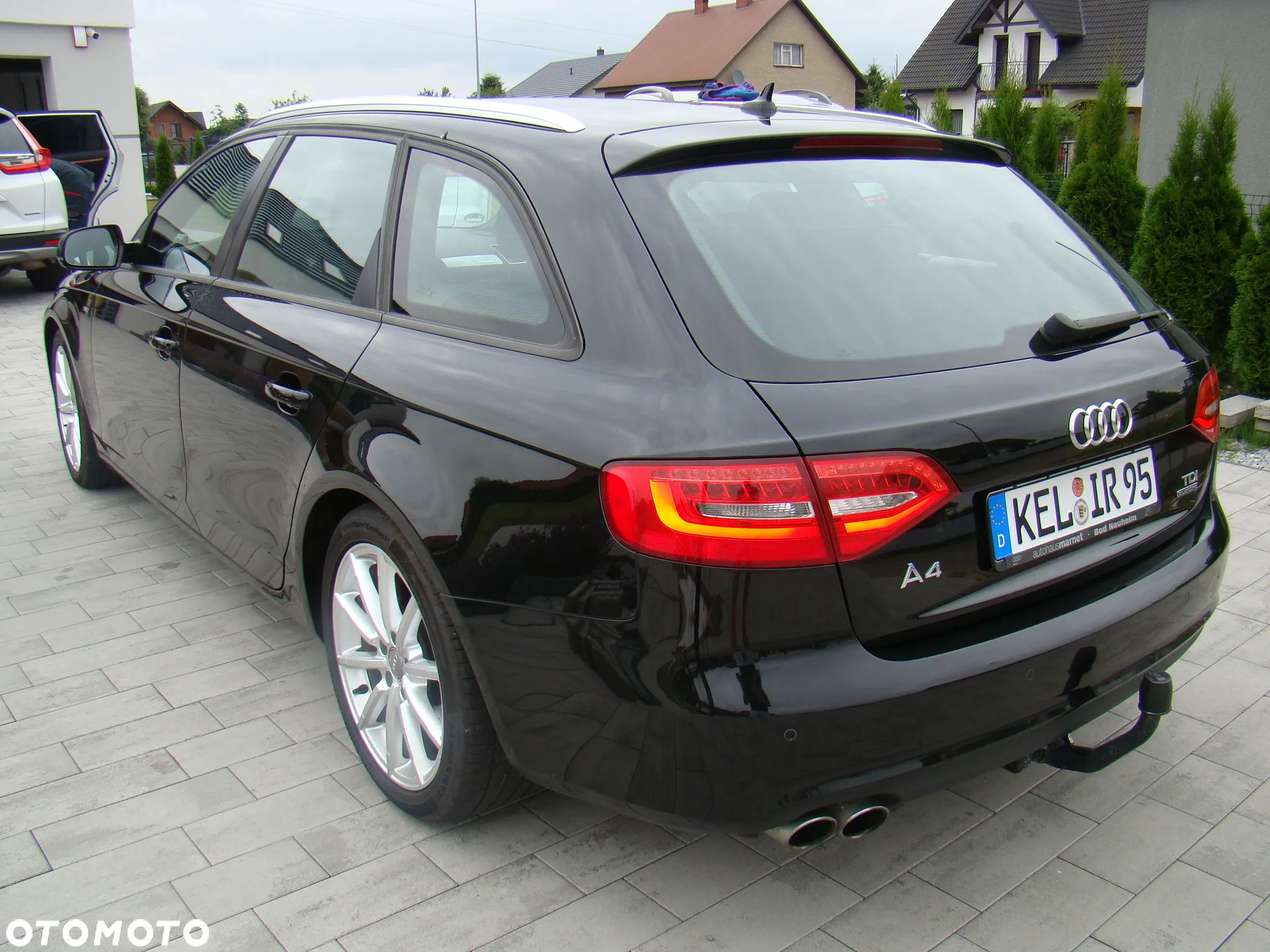 Audi A4 Avant 2.0 TDI DPF quattro S tronic S line Sportpaket - 9