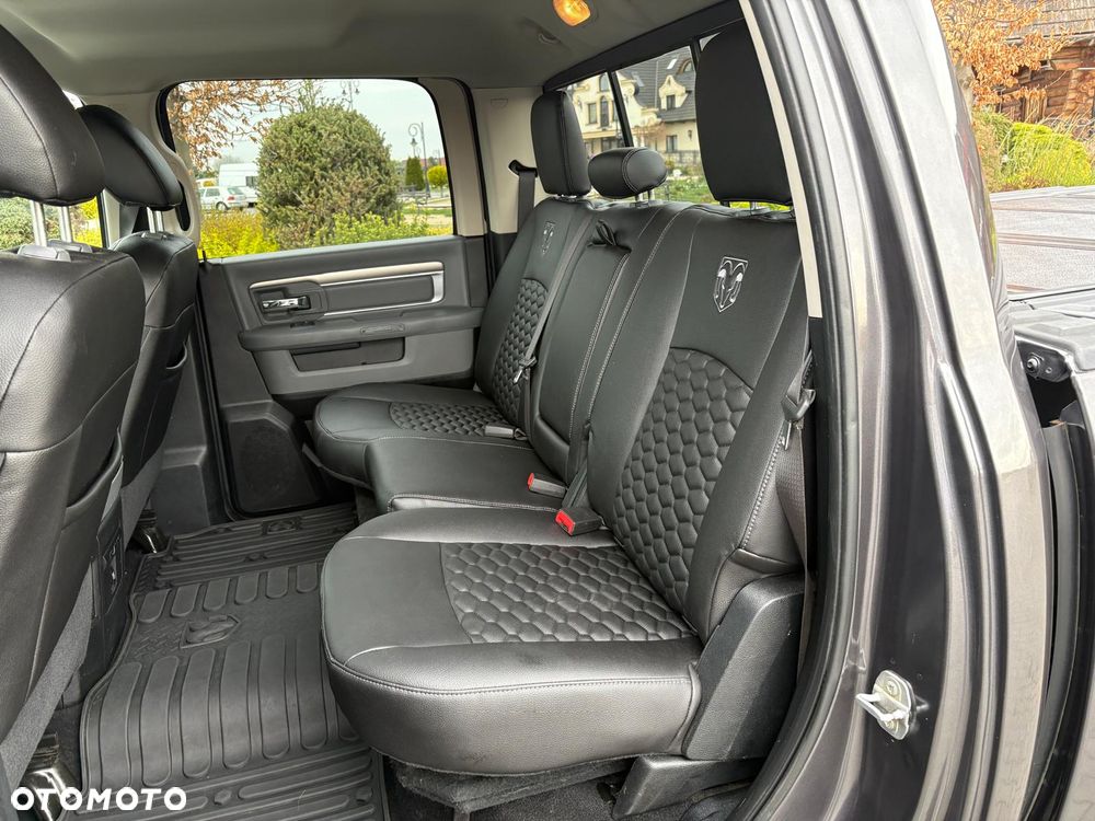 Dodge RAM - 15
