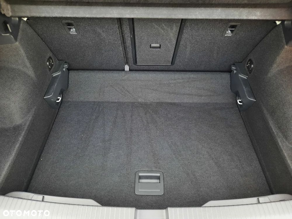 Volkswagen T-Roc 1.0 TSI Advance - 20