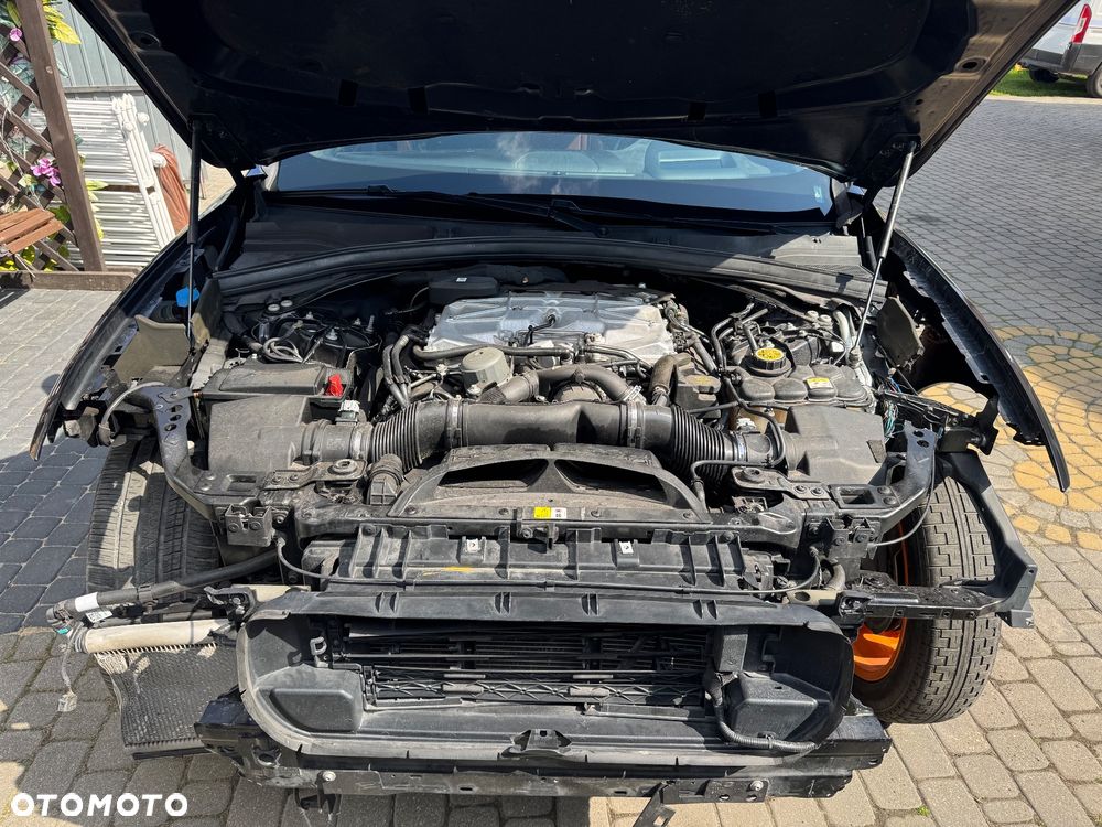 Jaguar F-Pace 5.0 V8 P550 AWD SVR - 34