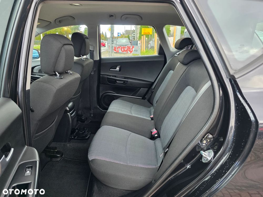 Kia Ceed 1.6 CRDi Spirit - 13