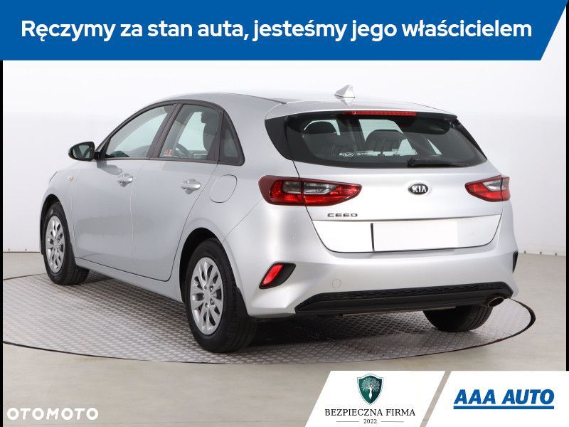 Kia Ceed - 5