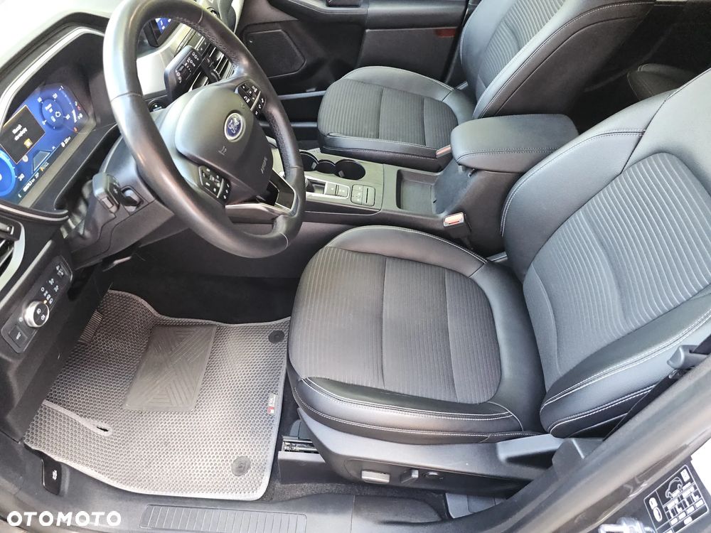 Ford Kuga 2.5 FHEV FWD Titanium X - 5