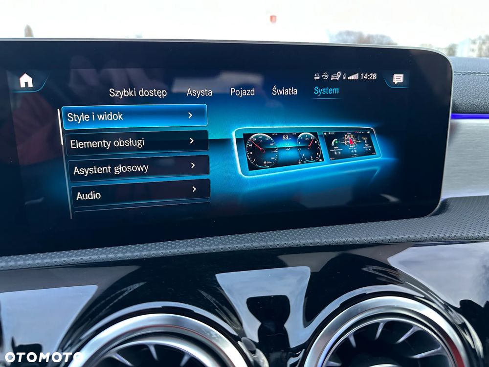 Mercedes-Benz CLA 180 d 7G-DCT AMG Line - 35