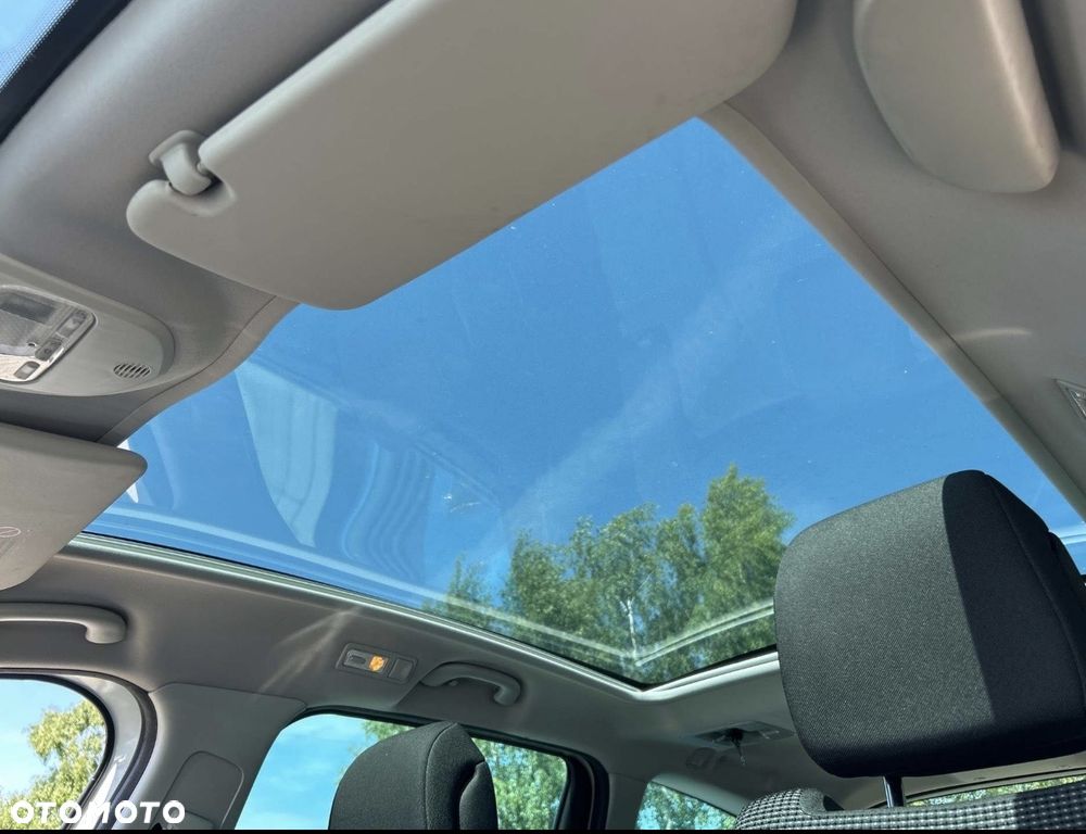 Peugeot 5008 2.0 HDi Premium - 17