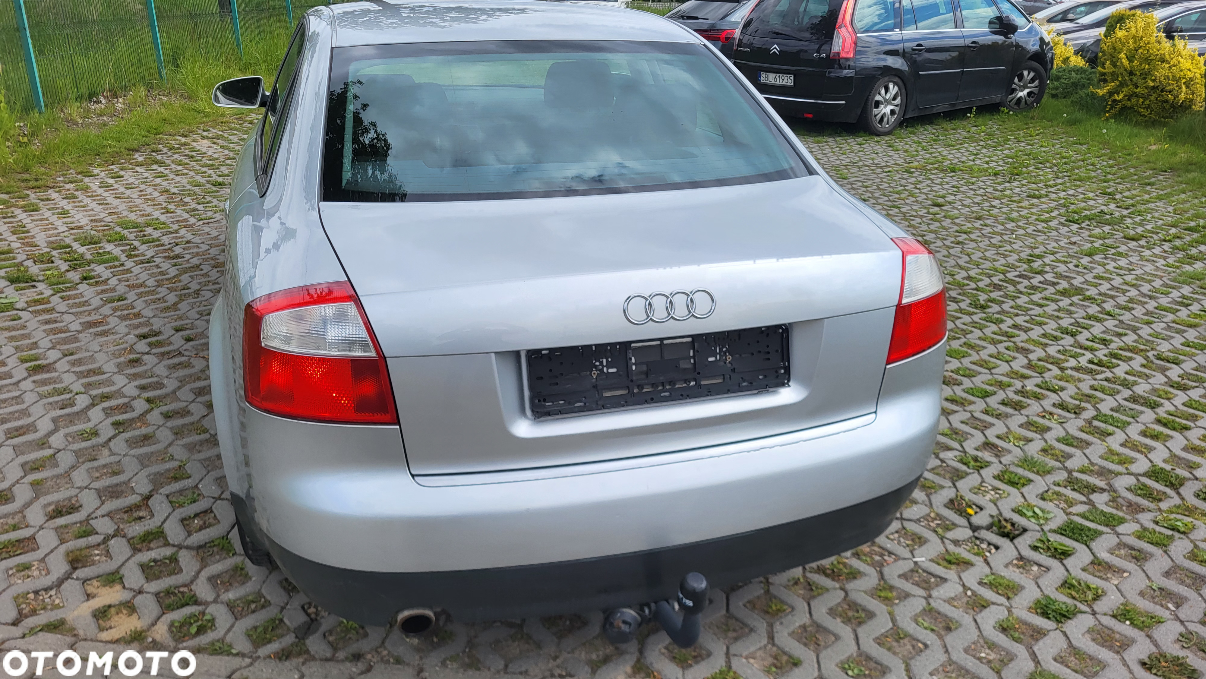 Audi A4 1.6 - 11
