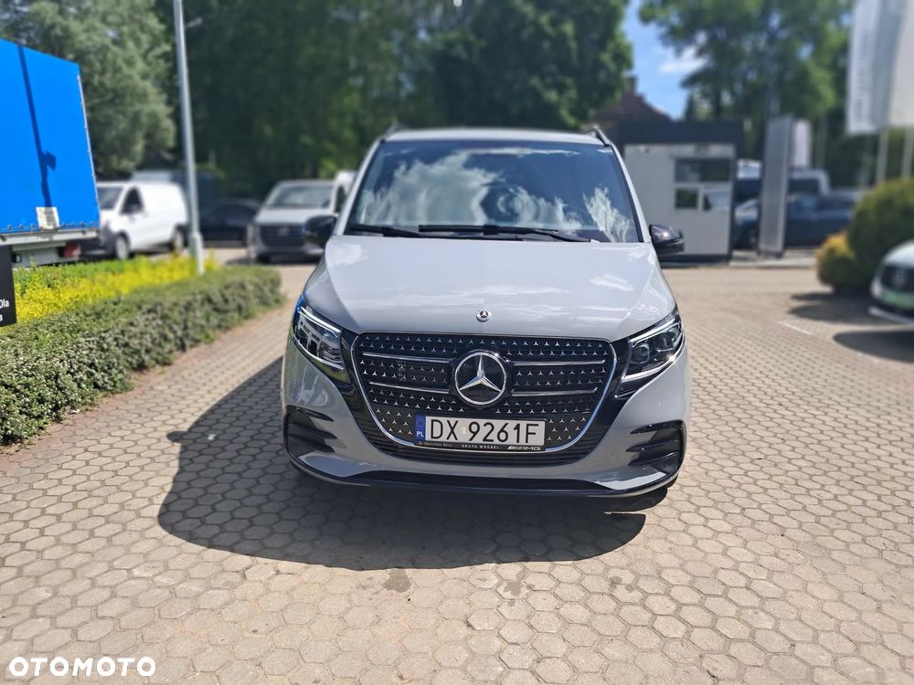 Mercedes-Benz Klasa V 300 d 9G-Tronic Exclusive (d³ugi) - 2